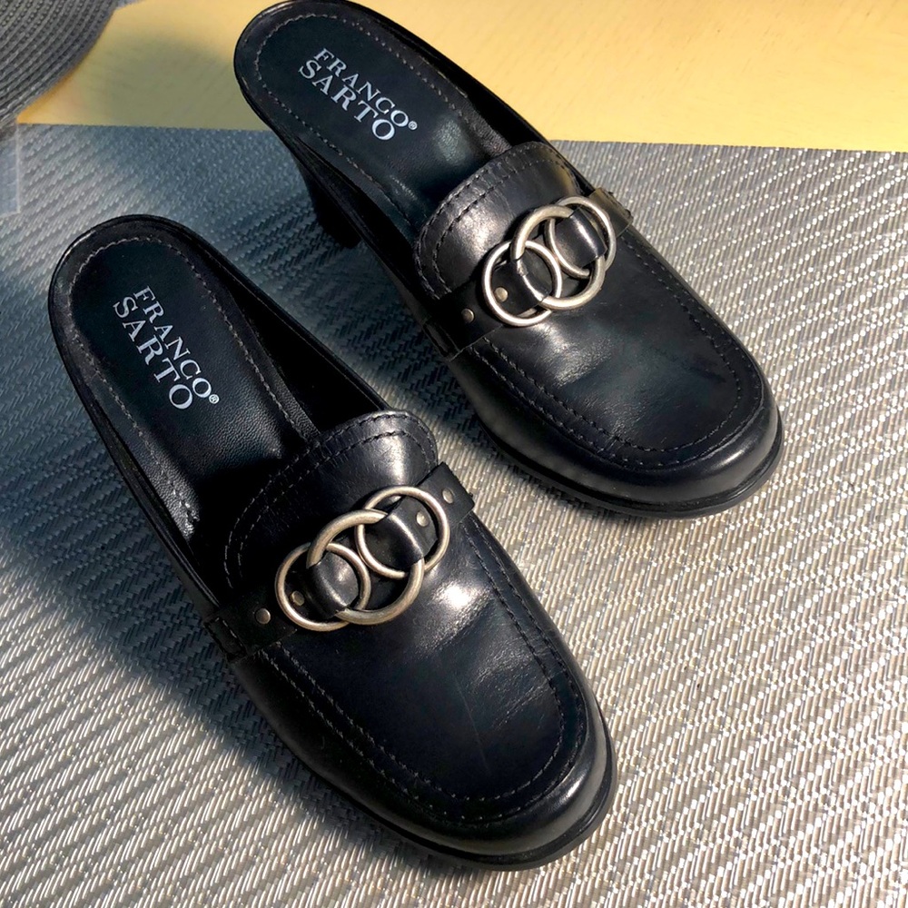 Women shoes 👠 leather